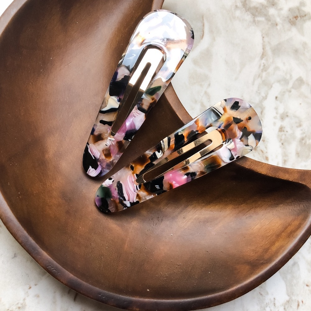 Set Of 2 Large Acetate Snap Hair Clips - Picture 4 of 7